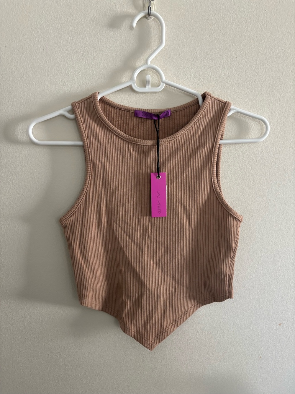 Ribbed Point-Hem Crop Top in Taupe